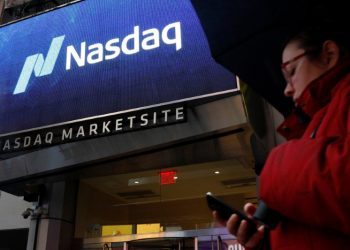 Barclays raises price target on Ulta Beauty at $445