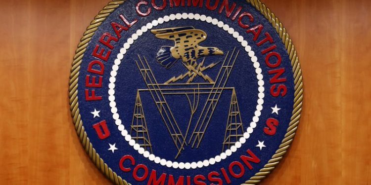 US appeals court blocks Biden administration net neutrality rules