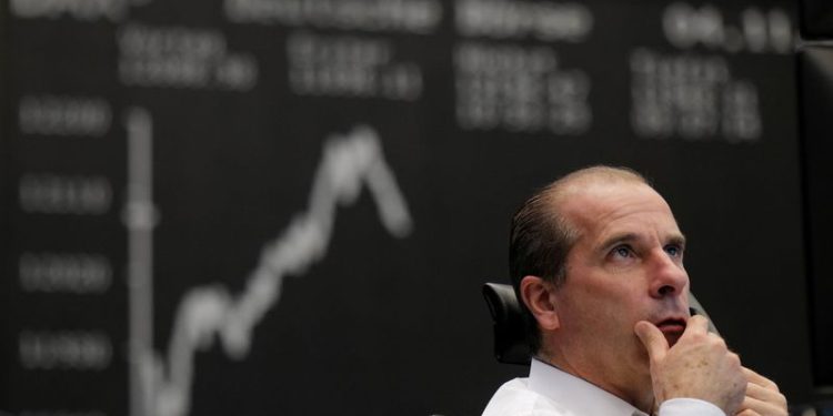 European shares flat as rising industrial shares offset healthcare losses