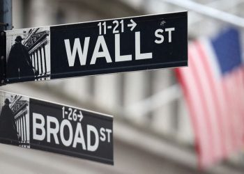 Trump, broader growth in focus as US companies prepare Q4 reports