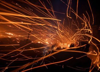 Edison denies LA wildfire involvement as insurers ask it to preserve evidence