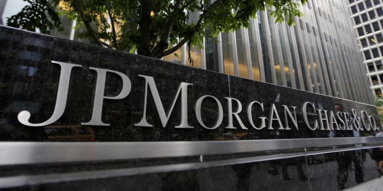 JPMorgan names Jennifer Piepszak as its new COO