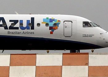Brazil’s Azul signs preliminary deal to explore merger with Gol