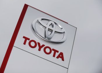 Toyota shares dip on $1.6 bln US emissions fraud settlement