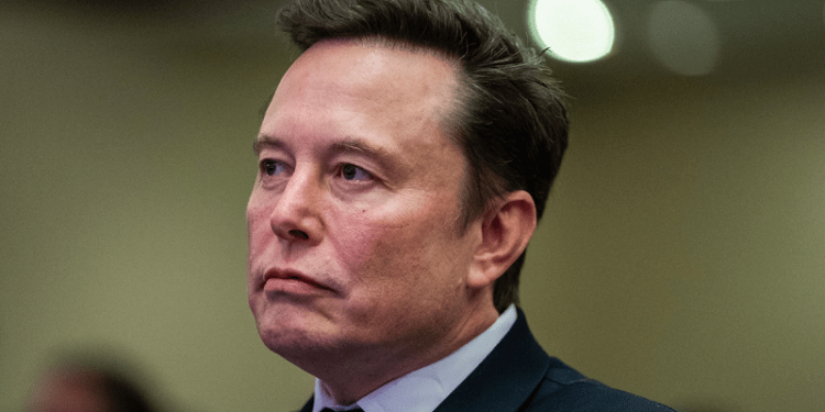 Trump signs order instructing DOGE to massively cut federal workforce