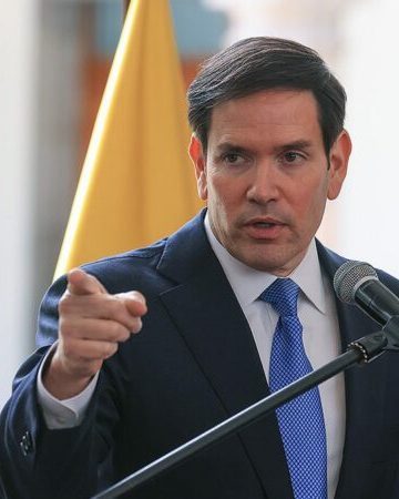 No more casual: State Department imposes first-ever dress code on diplomats